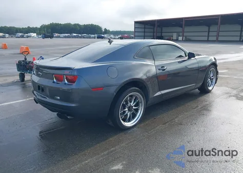 2010 Chevrolet Camaro 2Ss from USA, damaged, VIN 2G1FT1EW0A9138917